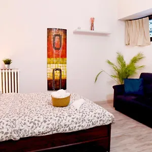 Pensionat Lucca 22, Milano